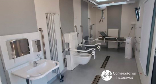 fotografía de cambiador inclusivo Beatriz